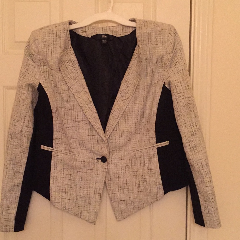 Cropped Jacket